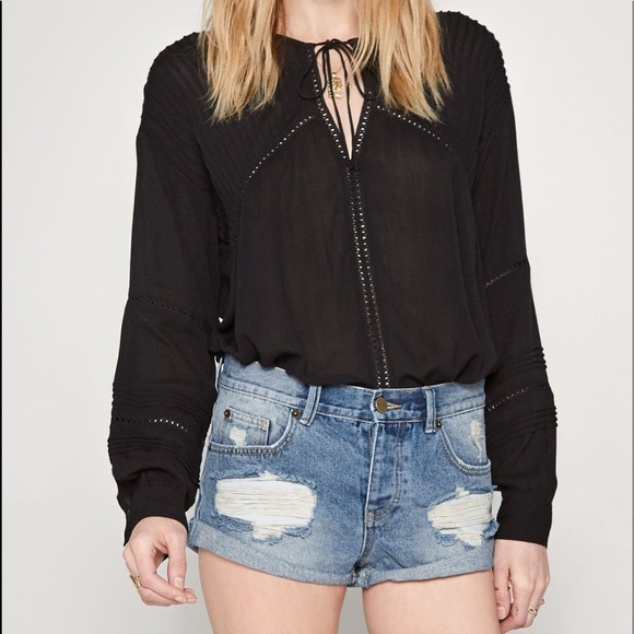 Amuse Society Tops - Revolve Amuse Society Zelia Black Peasant Blouse